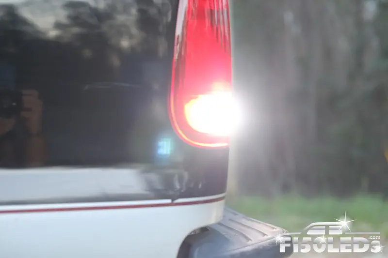 1999 - 2007 F250 Super Duty Reverse Cree Led Bulbs 1